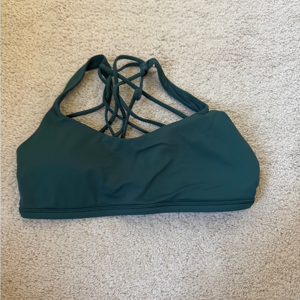Lululemon sports bra